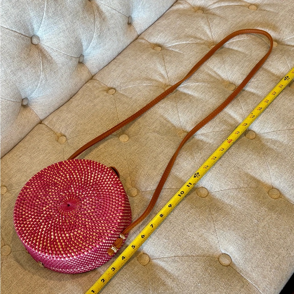 Summer Pink Round Rattan Bamboo Sustainable Textile Crossbody Bag - Picture 13 of 13